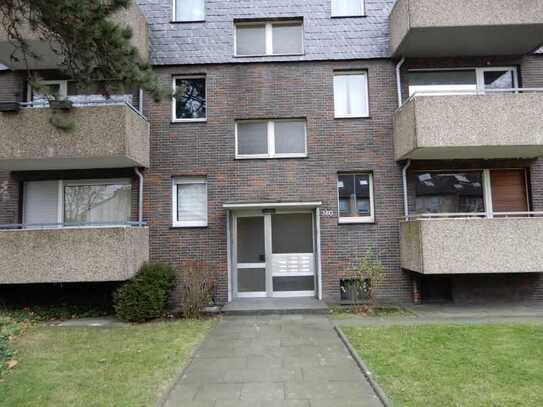 2-Raumwohnung mit Balkon in Mülheim zu vermieten