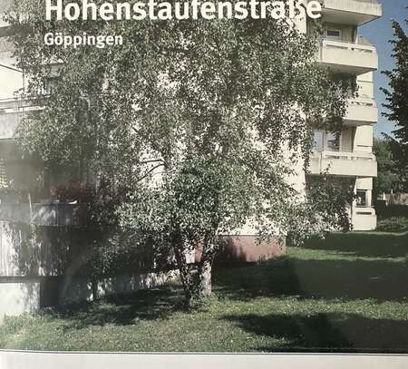 Modernisierte 3,5-Zimmer-Wohnung mit Balkon und EBK in Göppingen