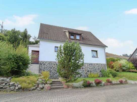 Ferienhaus in Niedersfeld/Winterberg am Hillebachsee mit 2 Wohneinheiten