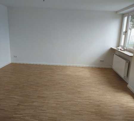 Modernisierte 1-Zimmer-Wohnung mit Loggia zu vermieten