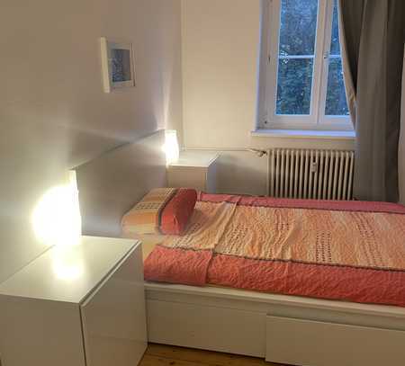 Befristet Geschmackvolle Kurzzeit 2-Zimmer-Wohnung in Berlin Charlottenburg