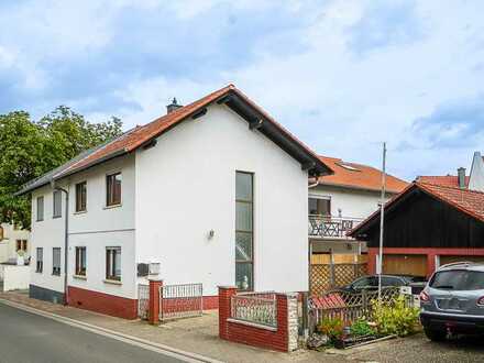 Zornheim: Interessantes 7 Zimmer Haus für 1-2 Familien mit großer Garage und sehr vielen Optionen