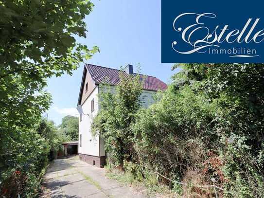 Haus mit Blick zum See - Grundstück aufteilbar - Viel Wohn- und Grünfläche - Gästebungalow - Garagen