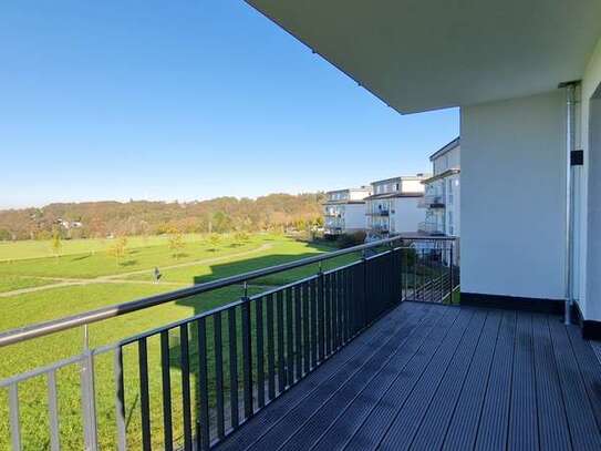 NEUBAU! Attraktive, helle 2-Zimmerwohnung mit großem Balkon und Weitblick in Bonn-Röttgen!