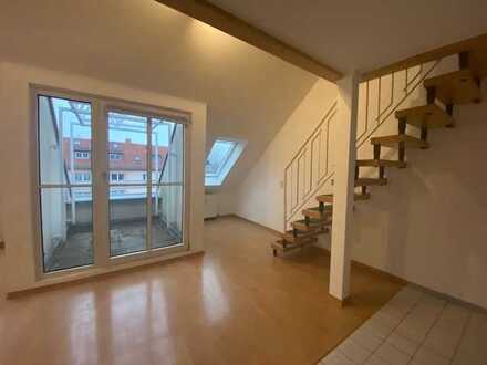 * schöne 2-Zimmer-Maisonette-Wohnung mit Balkon *