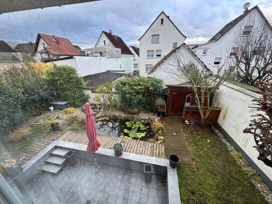 Sehr schöne, helle 4 Zimmer Maisonette Wohnung im Herzen von Rödermark