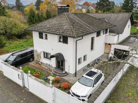 Willkommen zuhause: Großes EFH mit Garten, Garage und zusätzl. Bauplatz