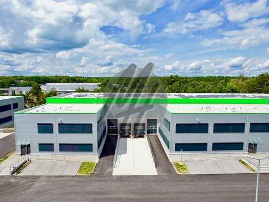 NEUBAU / ERSTBEZUG ✓ AB Q3-2024 ✓ Lager (1.200 m²) & Büro-/Mezzanine (400 m²)