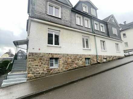 Gemütliche Erdgeschosswohnung im Zentrum von Gummersbach: 3 Zimmer mit Terrasse