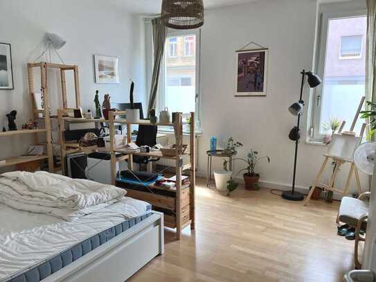 Wunderschöne 4-Zimmer Wohnung in Nbg. Maxfeld, direkte Nähe zum Nürnberger Stadtpark