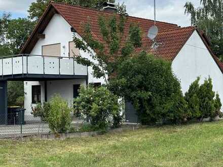 Gepflegtes Zweifamilienhaus zu Verkaufen