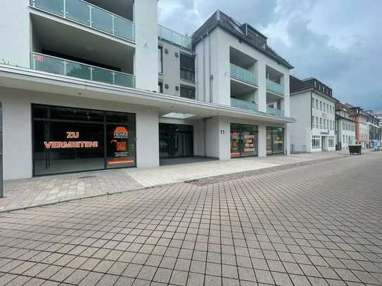 Multifunktionale Einzelhandels-/Ausstellungsflächen in Friedrichshafen