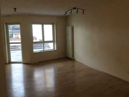 Helle 3 ZKB-EG-Wohnung mit Terrasse in guter Wohnlage von LU-Oggersheim