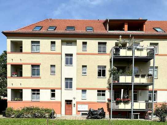 Freiwerdende charmante 3-Zimmer-Wohnung mit Balkon in Elbnähe