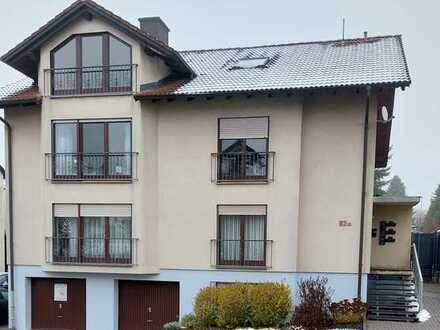 Dachgeschosswohnung mit zwei Zimmern in Kelkheim (Taunus)
