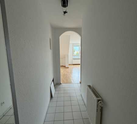 Attraktive 1-Raum-Wohnung mit EBK und Balkon in Rutesheim