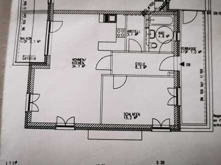 Neuwertige 2-Zimmer-DG-Wohnung mit Balkon in Neuburg