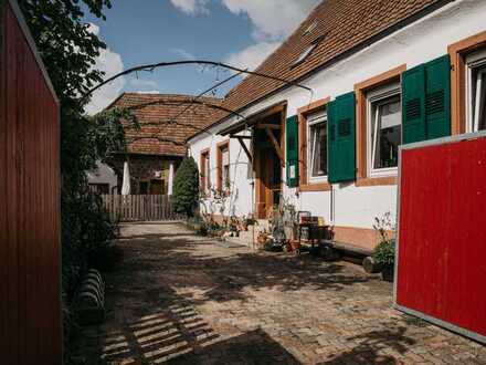 FLEXIBLES WOHNHAUS UND WOHNEN IN EINER EHEMALIGEN SCHEUNE