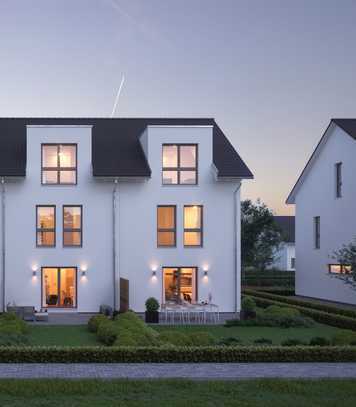 Moderne Doppelhaushälfte für Familien mit schönem Garten in ruhiger Lage