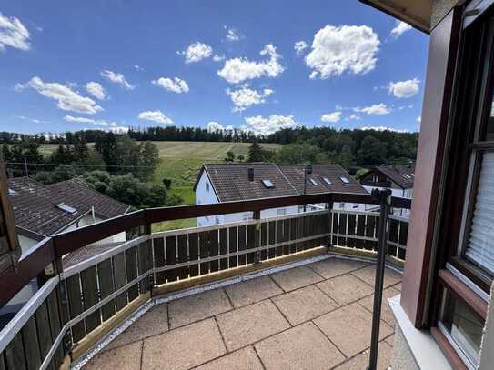 Großzügige und helle 2-Zimmer-Wohnung in Musberg mit einer fantastischen Sicht auf den Piz Mus