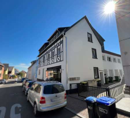 Solides Mehrfamilienhaus im Herzen von Birkenfeld