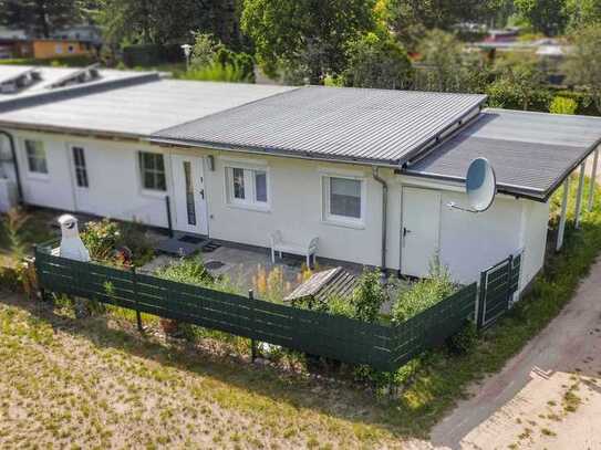 Feriendomizil am Grimnitzsee - Möblierter 3-Zi.-Bungalow inkl. Carport und Schuppen