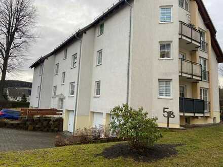 Erstbezug nach Sanierung mit Balkon: freundlich 3-Zimmer-Maisonette-Wohnung in Burkhardtsd