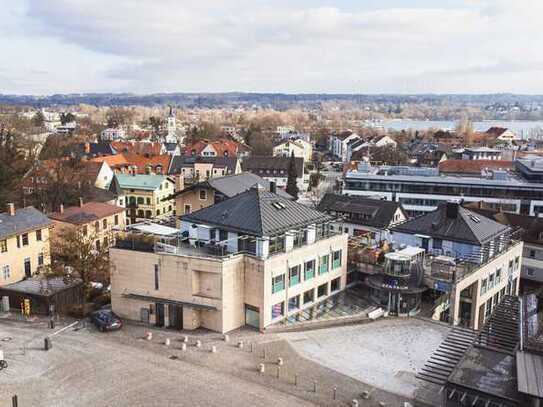 Exklusives Penthouse mit Galerie und umlaufender Terrasse mit Blick über Starnberg und den See