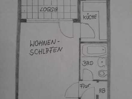 Stilvolle 1-Zimmer-Wohnung mit Balkon und EBK in Berlin-Staaken PROVISIONSFREI UND SOFORT