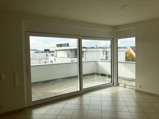 Moderne Penthouse-Wohnung mit sonniger Dachterrasse in Ohringen-Nord