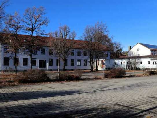 Attraktive Büro- und Produktionsfläche im Oberland - sofort verfügbar