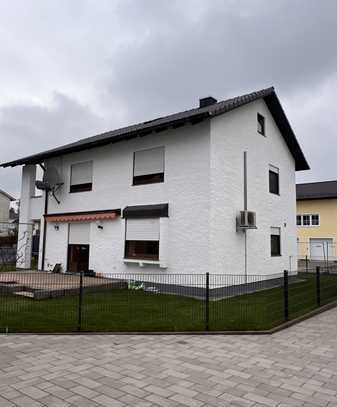 Ansprechendes 4-Zimmer-Haus in Waldkraiburg