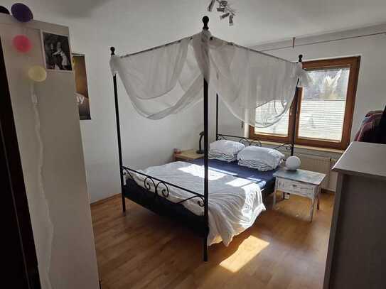Schöne 3-Zimmer-Wohnung mit Terrasse und EBK in Tübingen
