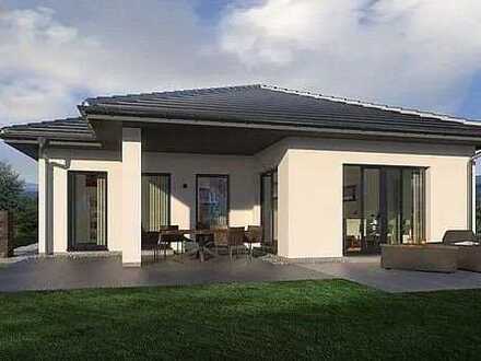Winkelbungalow mit überdachter Terrasse und außergewöhnlich schön !
