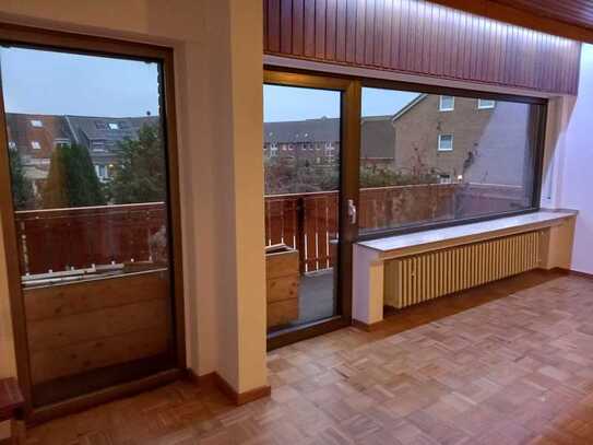 Helle 2-Zimmer-Wohnung mit Balkon in Willich-Anrath