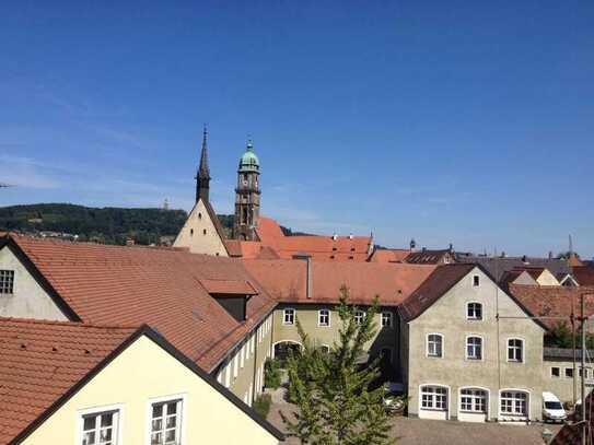 Ihre ganz besondere 3-Zimmer-Wohnung mit Terrasse und Einbauküche im Herzen von Amberg