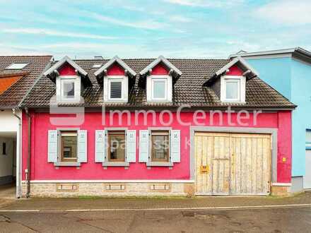 Ein Haus mit viel Potenzial!
Eigenheim mit Innenhof und Nebengebäude