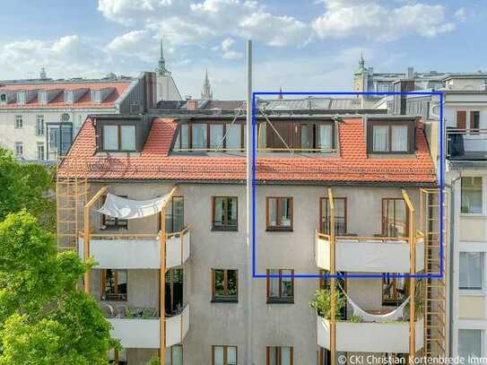 Nähe Viktualienmarkt!
2 Zi.-Maisonettewohnung mit Balkon und Dachterrasse in bester Innenstadtlage