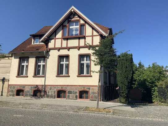 Villa in unmittelbarer Nähe zum Stadtzentrum einer mittelalterlichen Hansestadt