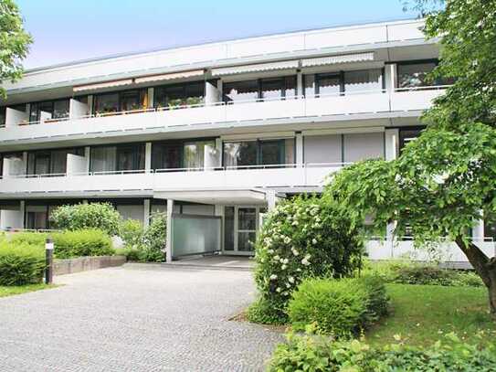 Exzellente Vier-Zimmer-Wohnung mit großem Balkon in Bad Godesberg - Muffendorf