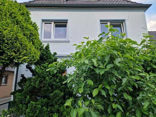 Attraktive 3-Zimmer-Wohnung mit toller Innenausstattung inkl. Einbauküche in Dorsten