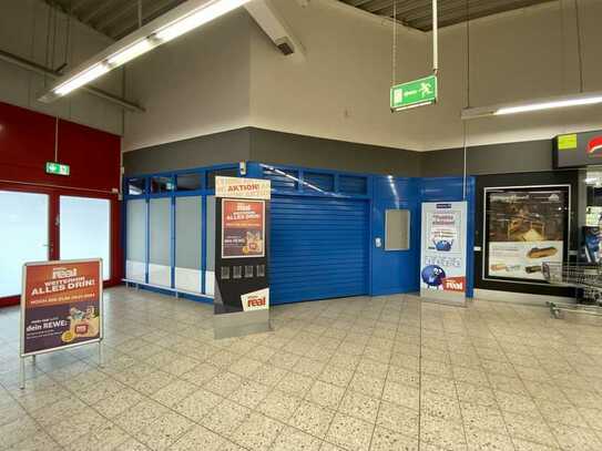 Ladenfläche im REWE Center Übach-Palenberg