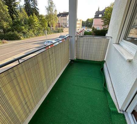 Günstige 2-Zimmer mit Dusche und Balkon in beliebter Lage! TG mgl.