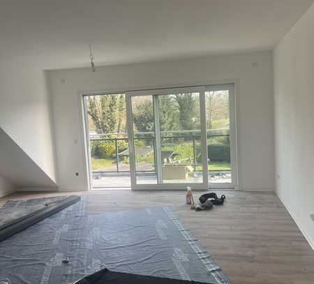 Erstbezug mit Balkon: Stilvolle 3-Raum-Maisonette-Wohnung mit gehobener Innenausstattung in Bochum