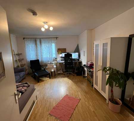 Schöne 2-Zimmer Wohnung mitten in der Bonner Innenstadt!