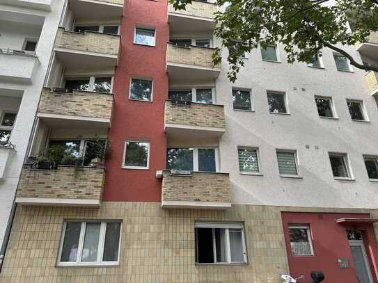 2 Zi ETW m. Balkon am Viktoria-Luise-Platz - bezugsfrei