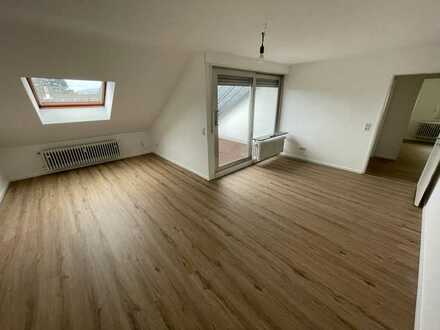 Stilvolle 3-Zimmer-DG-Wohnung mit Dachterrasse in Ilvesheim