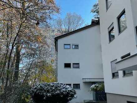 Freundliche 2-Zimmer-Wohnung mit Balkon in Pforzheim-Sonnenhof