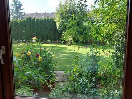 Ditzingen: sonnige 1-Zimmer-Wohnung im Gartengeschoss zu vermieten