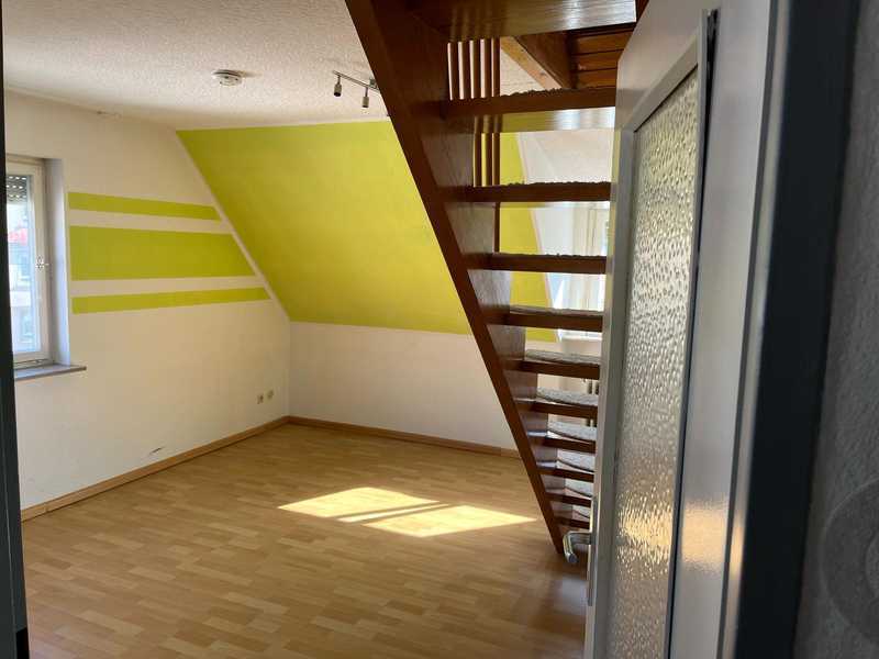 Gemütliche DG-Maisonette Wohnung mit 2,5 Zimmern im Munkweg